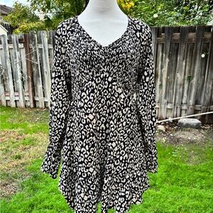 Leopard Print V-Neck Women's Top